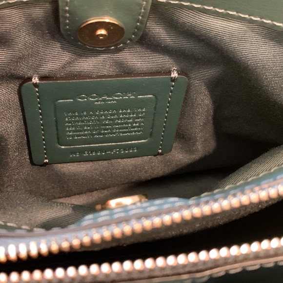 SOLD - NWT COACH Mini Sage Carryall with Quilting - Picture 7 of 11